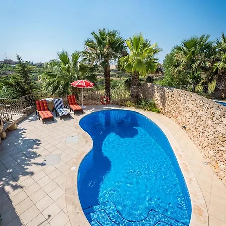 Casa vacanze 3 Bedroom With Private Pool And Views *