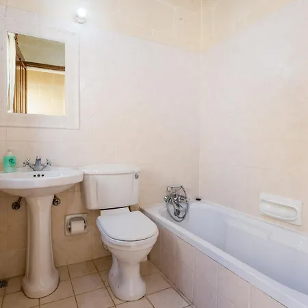 Holiday home 3 Bedroom With Private Pool And Views Nadur